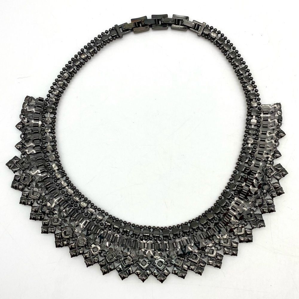 Stella & Dot Hematite Palladian Necklace - Picture 14 of 16